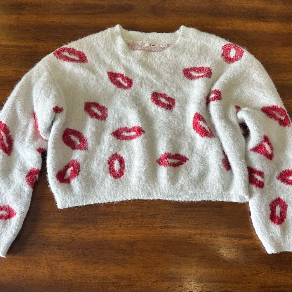 Miami Cozy White Sweater with Red Lip Design